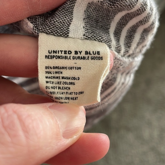United By Blue Men’s Button Down Shirt L Organic Cotton Linen Casual Tee Stripe - Picture 3 of 9